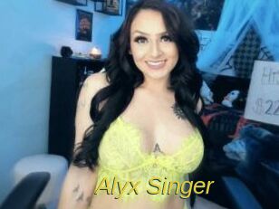 Alyx_Singer