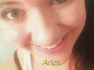 Arlo_x