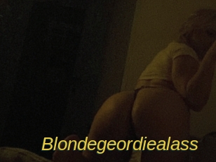 Blondegeordiealass