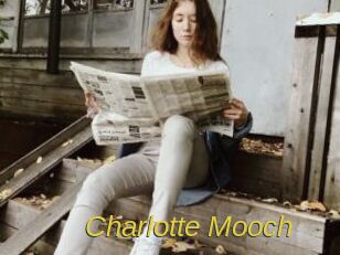 Charlotte_Mooch