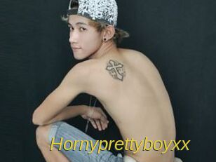 Hornyprettyboyxx