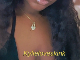 Kylieloveskink