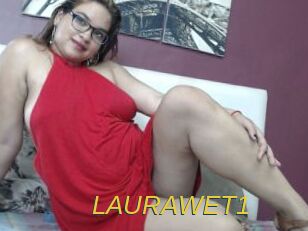 LAURAWET1