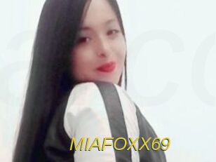 MIAFOXX69