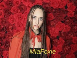 MiaFoxie