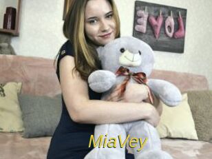 MiaVey