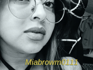 Miabrowm0111