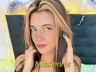 Miadennis