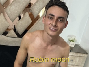 Robin_moon