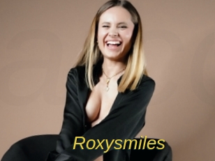 Roxysmiles