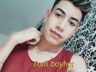 Tom_boyhot